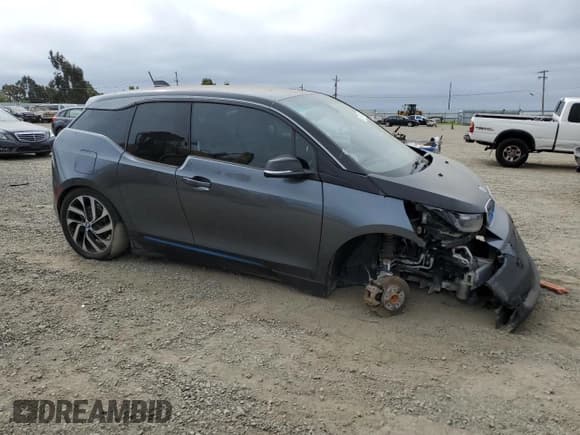 ✅ 2018 BMW i3 • VIN: WBY7Z2C59JVE65003 • Лот: 53754125. Опубликован ранее на Copart с пробегом 3 419 миль. Бесплатный доступ к архиву аукционных продаж из США и подробный отчёт об истории автомобиля на DreamBid. Изображение 4.