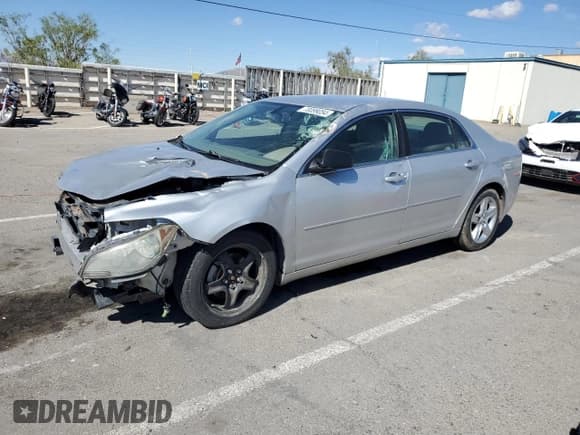 ✅ 2012 Chevrolet Malibu 1FL • VIN: 1G1ZA5E08CF382217 • Lot: 70099054. Listed on Copart with 211,793 mi. Free auction sales archive from the USA and detailed vehicle history report at DreamBid. Image 1.