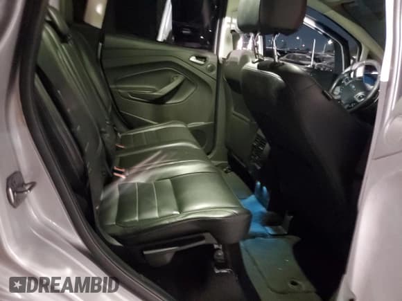 ✅ 2016 Ford C-Max SEL • VIN: 1FADP5BU9GL107430 • Lot: 84292444. Wystawiony na Copart z przebiegiem 225 319 mil. Bezpłatny archiwum sprzedaży aukcyjnych z USA i szczegółowy raport historii pojazdu na DreamBid. Zdjęcie 11.