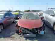 2019 Chevrolet Cruze Premier z VIN 1G1BF5SM2K7130305, wystawiony jako IAAI lot #42581601 z przebiegiem 15 743 mil mil oraz . Historia ofert i sprzedaży dostępna na DreamBid. Obrazek 13.