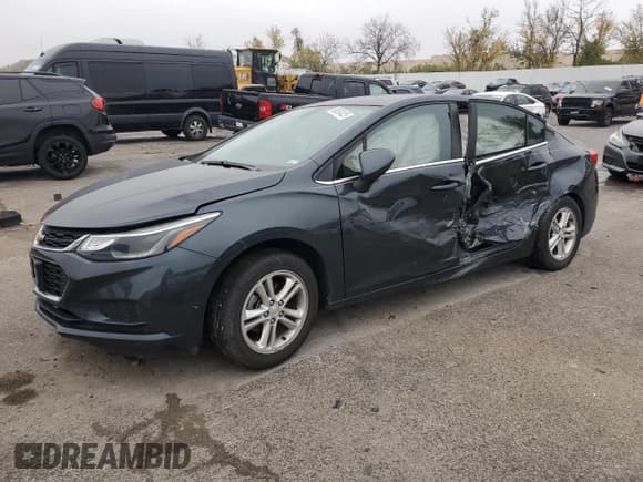 ✅ 2018 Chevrolet Cruze LT • VIN: 1G1BE5SM7J7145805 • Lot: 90533425. Listed on Copart with Not provided. Free auction sales archive from the USA and detailed vehicle history report at DreamBid. Image 1.