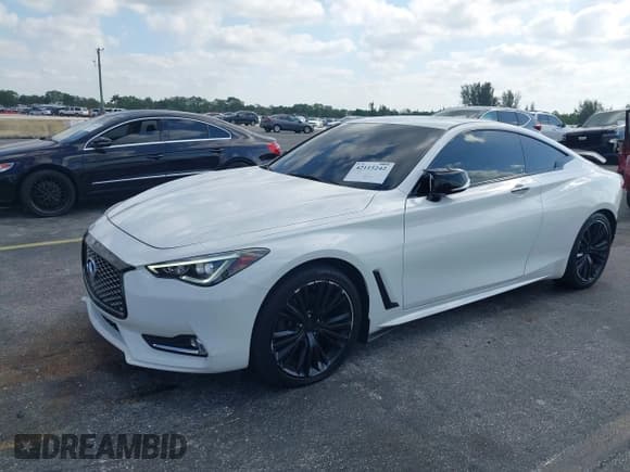 ✅ 2017 Infiniti Q60 Premium • VIN: JN1CV7EK7HM110553 • Lot: 42115242. Listed on IAAI with 83,129 mi. Free auction sales archive from the USA and detailed vehicle history report at DreamBid. Image 2.