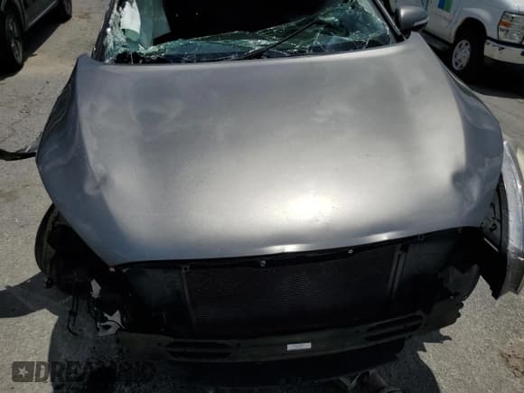 ✅ 2018 Kia Sorento LX • VIN: 5XYPG4A35JG412176 • Lot: 61543745. Listed on Copart with Not provided. Free auction sales archive from the USA and detailed vehicle history report at DreamBid. Image 11.