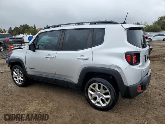 ✅ 2017 Jeep Renegade Latitude • VIN: ZACCJBBB2HPG50054 • Лот: 86458555. Опубликован ранее на Copart с пробегом 55 978 миль. Бесплатный доступ к архиву аукционных продаж из США и подробный отчёт об истории автомобиля на DreamBid. Изображение 2.