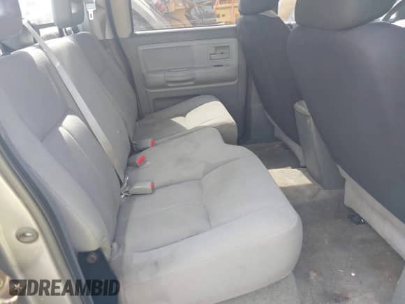 2006 Dodge Dakota SLT with VIN 1D7HE48N06S580705, listed as a IAAI auction lot 42120728 with 206,420 mi miles and . Bid and sale history available at DreamBid. Image 8.