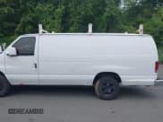 ✅ 2013 Ford Econoline Cargo Commercial • VIN: 1FTSS3EL4DDA51670 • Lot: 42894720. Wystawiony na IAAI z przebiegiem 185 853 mil. Bezpłatny archiwum sprzedaży aukcyjnych z USA i szczegółowy raport historii pojazdu na DreamBid. Zdjęcie 14.