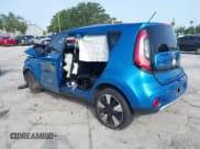 ✅ 2017 Kia Soul + • VIN: KNDJP3A51H7502515 • Lot: 42435840. Wystawiony na IAAI z przebiegiem Nie podano. Bezpłatny archiwum sprzedaży aukcyjnych z USA i szczegółowy raport historii pojazdu na DreamBid. Zdjęcie 3.