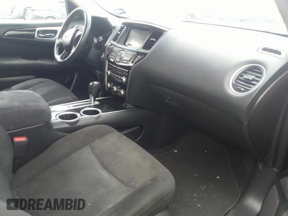 ✅ 2016 Nissan Pathfinder S • VIN: 5N1AR2MN8GC609563 • Lot: 42173019. Listed on IAAI with 157,985 mi. Free auction sales archive from the USA and detailed vehicle history report at DreamBid. Image 5.