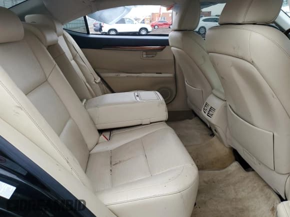 ✅ 2013 Lexus ES 300h • VIN: JTHBW1GG9D2030798 • Lot: 93397655. Listed on Copart with 90,279 mi. Free auction sales archive from the USA and detailed vehicle history report at DreamBid. Image 10.