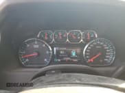 ✅ 2018 Chevrolet Suburban LS • VIN: 1GNSCGKC6JR354626 • Lot: 73721314. Wystawiony na Copart z przebiegiem 127 029 mil. Bezpłatny archiwum sprzedaży aukcyjnych z USA i szczegółowy raport historii pojazdu na DreamBid. Zdjęcie 9.