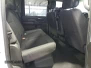 ✅ 2023 Chevrolet Silverado 2500HD • VIN: 2GC1YNE72P1731303 • Lot: 45006775. Wystawiony na Copart z przebiegiem 17 931 mil. Bezpłatny archiwum sprzedaży aukcyjnych z USA i szczegółowy raport historii pojazdu na DreamBid. Zdjęcie 11.