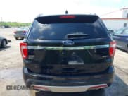 ✅ 2017 Ford Explorer XLT • VIN: 1FM5K8D87HGD47919 • Lot: 42112788. Wystawiony na IAAI z przebiegiem 110 282 mil. Bezpłatny archiwum sprzedaży aukcyjnych z USA i szczegółowy raport historii pojazdu na DreamBid. Zdjęcie 17.