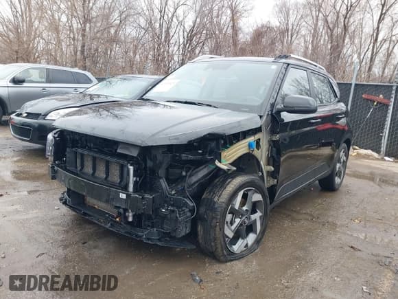 ✅ 2024 Hyundai Venue SEL • VIN: KMHRC8A38RU284534 • Lot: 41114023. Listed on IAAI with 47,799 mi. Free auction sales archive from the USA and detailed vehicle history report at DreamBid. Image 2.