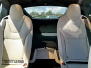 ✅ 2023 Tesla Model X Plaid • VIN: 7SAXCBE63PF423345 • Lot: 71494135. Wystawiony na Copart z przebiegiem Nie podano. Bezpłatny archiwum sprzedaży aukcyjnych z USA i szczegółowy raport historii pojazdu na DreamBid. Zdjęcie 10.