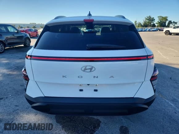✅ 2025 Hyundai Kona SEL Convenience • VIN: KM8HC3AB2SU236507 • Лот: 90342805. Опубликован ранее на Copart с пробегом 896 миль. Бесплатный доступ к архиву аукционных продаж из США и подробный отчёт об истории автомобиля на DreamBid. Изображение 6.
