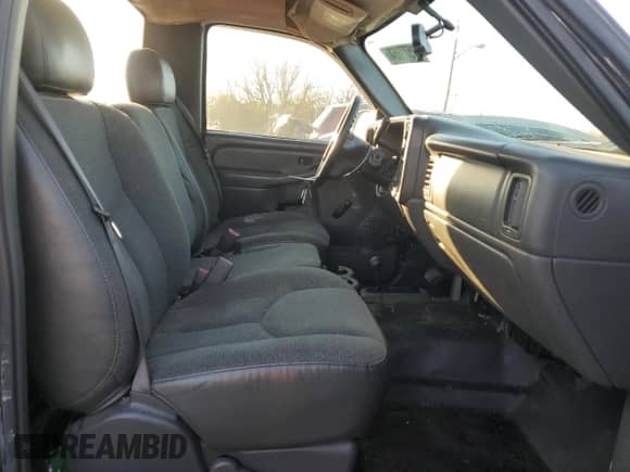 ✅ 2006 Chevrolet Silverado 1500 Work Truck • VIN: 3GCEK14X76G148907 • Lot: 81577854. Wystawiony na Copart z przebiegiem 190 881 mil mil. Skorzystaj z bezpłatnego archiwum sprzedaży aukcyjnych z USA i zobacz szczegółowy raport historii pojazdu na DreamBid. Zdjęcie 10.