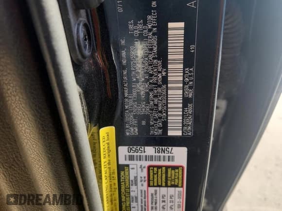 ✅ 2011 Toyota Sequoia Limited • VIN: 5TDKY5G13BS036696 • Lot: 81580995. Wystawiony na Copart z przebiegiem Nie podano. Bezpłatny archiwum sprzedaży aukcyjnych z USA i szczegółowy raport historii pojazdu na DreamBid. Zdjęcie 13.