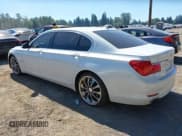 ✅ 2012 BMW 7 Series 750Li • VIN: WBAKB8C54CC962407 • Lot: 42750511. Wystawiony na IAAI z przebiegiem 74 191 mil. Bezpłatny archiwum sprzedaży aukcyjnych z USA i szczegółowy raport historii pojazdu na DreamBid. Zdjęcie 3.