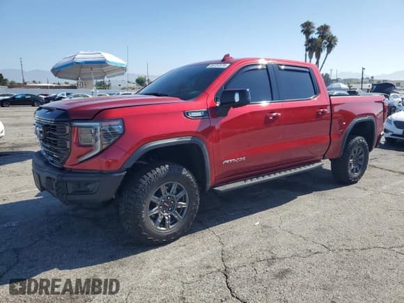 ✅ 2025 GMC Sierra 1500 AT4X • VIN: 3GTUUFE82SG124616 • Лот: 66737375. Опубликован ранее на Copart с пробегом Не указан. Бесплатный доступ к архиву аукционных продаж из США и подробный отчёт об истории автомобиля на DreamBid. Изображение 1.