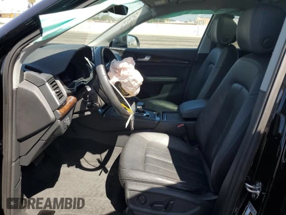 ✅ 2020 Audi Q5 Premium Plus • VIN: WA1BNAFY3L2027872 • Lot: 71700135. Wystawiony na Copart z przebiegiem 56 047 mil. Bezpłatny archiwum sprzedaży aukcyjnych z USA i szczegółowy raport historii pojazdu na DreamBid. Zdjęcie 7.