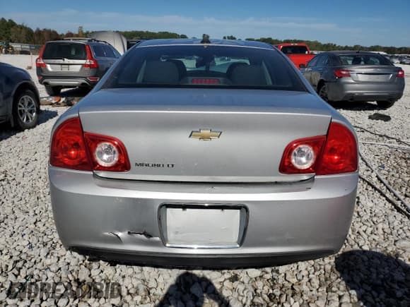 ✅ 2012 Chevrolet Malibu 1LT • VIN: 1G1ZC5E08CF247622 • Lot: 74765174. Wystawiony na Copart z przebiegiem 243 617 mil. Bezpłatny archiwum sprzedaży aukcyjnych z USA i szczegółowy raport historii pojazdu na DreamBid. Zdjęcie 6.