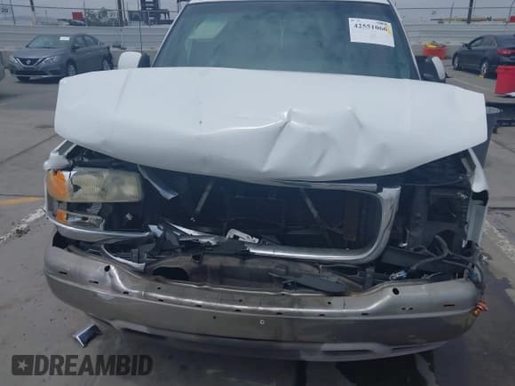 ✅ 2003 GMC Yukon SLT • VIN: 1GKEC13T43J335905 • Lot: 42551066. Wystawiony na IAAI z przebiegiem Nie podano. Bezpłatny archiwum sprzedaży aukcyjnych z USA i szczegółowy raport historii pojazdu na DreamBid. Zdjęcie 6.