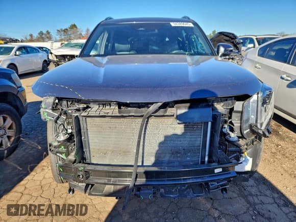 ✅ 2024 Kia Telluride EX X-Line • VIN: 5XYP3DGC2RG437535 • Lot: 94389645. Listed on Copart with 27,212 mi. Free auction sales archive from the USA and detailed vehicle history report at DreamBid. Image 5.