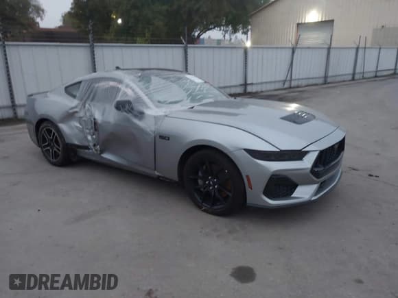 ✅ 2025 Ford Mustang GT • VIN: 1FA6P8CF9S5412790 • Lot: 43447394. Listed on IAAI with 6,707 mi. Free auction sales archive from the USA and detailed vehicle history report at DreamBid. Image 1.