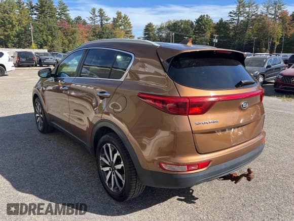 ✅ 2017 Kia Sportage EX • VIN: KNDPNCAC2H7032557 • Лот: 43381170. Опубликован ранее на IAAI с пробегом 160 533 миль. Бесплатный доступ к архиву аукционных продаж из США и подробный отчёт об истории автомобиля на DreamBid. Изображение 3.
