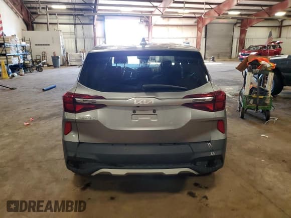 ✅ 2023 Kia Seltos LX • VIN: KNDEPCAA3P7385999 • Lot: 87084245. Listed on Copart with 74,617 mi. Free auction sales archive from the USA and detailed vehicle history report at DreamBid. Image 6.