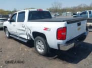 ✅ 2013 Chevrolet Silverado 1500 LTZ • VIN: 3GCPKTE24DG123063 • Lot: 42061675. Wystawiony na IAAI z przebiegiem 221 813 mil. Bezpłatny archiwum sprzedaży aukcyjnych z USA i szczegółowy raport historii pojazdu na DreamBid. Zdjęcie 3.