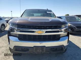 ✅ 2019 Chevrolet Silverado 1500 LT • VIN: 3GCUYDED4KG127104 • Lot: 69705884. Wystawiony na Copart z przebiegiem 73 874 mil. Bezpłatny archiwum sprzedaży aukcyjnych z USA i szczegółowy raport historii pojazdu na DreamBid. Zdjęcie 5.