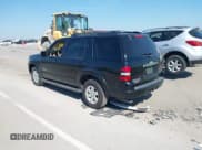 ✅ 2008 Ford Explorer XLT • VIN: 1FMEU73818UB11497 • Lot: 43121990. Wystawiony na IAAI z przebiegiem 129 934 mil. Bezpłatny archiwum sprzedaży aukcyjnych z USA i szczegółowy raport historii pojazdu na DreamBid. Zdjęcie 3.