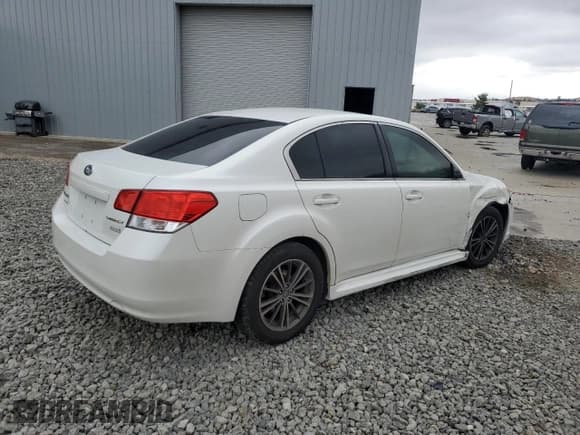 ✅ 2012 Subaru Legacy 2.5i • VIN: 4S3BMBA64C3011016 • Lot: 86119105. Listed on Copart with 215,115 mi. Free auction sales archive from the USA and detailed vehicle history report at DreamBid. Image 3.