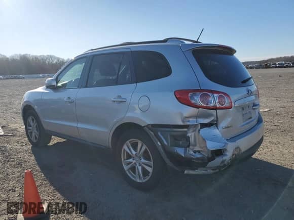 2011 Hyundai Santa Fe SE with VIN 5XYZHDAG0BG059002, listed as a Copart auction lot 88734955 with 241,971 mi miles and Non repairable. Bid and sale history available at DreamBid. Image 2.