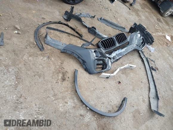 ✅ 2015 BMW X6 xDrive50i • VIN: 5UXKU6C53F0F94598 • Лот: 42460215. Опубликован ранее на IAAI с пробегом 105 680 миль. Бесплатный доступ к архиву аукционных продаж из США и подробный отчёт об истории автомобиля на DreamBid. Изображение 12.