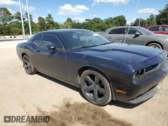 ✅ 2012 Dodge Challenger SXT • VIN: 2C3CDYAG2CH293416 • Lot: 73432504. Wystawiony na Copart z przebiegiem 108 531 mil. Bezpłatny archiwum sprzedaży aukcyjnych z USA i szczegółowy raport historii pojazdu na DreamBid. Zdjęcie 4.