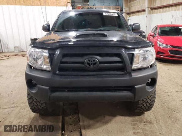 ✅ 2008 Toyota Tacoma • VIN: 5TEUU42N98Z586795 • Lot: 72650454. Listed on Copart with 179,107 mi. Free auction sales archive from the USA and detailed vehicle history report at DreamBid. Image 5.