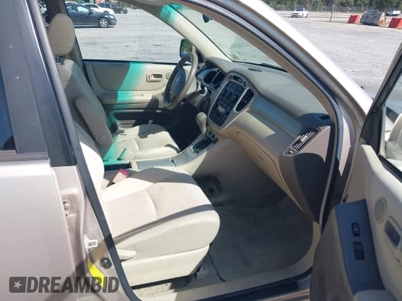 ✅ 2007 Toyota Highlander w/3rd Row • VIN: JTEEW21A570049479 • Лот: 43342512. Опубликован ранее на IAAI с пробегом 221 564 миль. Бесплатный доступ к архиву аукционных продаж из США и подробный отчёт об истории автомобиля на DreamBid. Изображение 5.