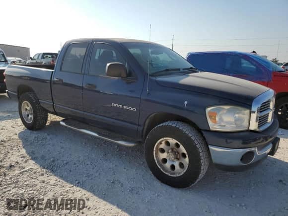 2007 Dodge 1500 SLT with VIN 1D7HA18P37J621489, listed as a Copart auction lot 67723384 with 93,336 mi miles and Salvage title. Bid and sale history available at DreamBid. Image 4.