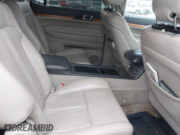 ✅ 2012 Lincoln MKT EcoBoost • VIN: 2LMHJ5AT3CBL54703 • Лот: 43752632. Опубликован ранее на IAAI с пробегом 212 934 миль. Бесплатный доступ к архиву аукционных продаж из США и подробный отчёт об истории автомобиля на DreamBid. Изображение 8.