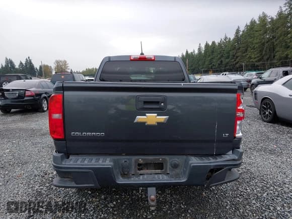 ✅ 2016 Chevrolet Colorado 4WD LT • VIN: 1GCHTCE30G1224453 • Лот: 43550945. Опубликован ранее на IAAI с пробегом 101 245 миль. Бесплатный доступ к архиву аукционных продаж из США и подробный отчёт об истории автомобиля на DreamBid. Изображение 16.