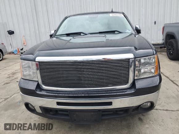 ✅ 2009 GMC Sierra 1500 • VIN: 2GTEK233991130264 • Lot: 63984405. Wystawiony na Copart z przebiegiem 136 134 mil. Bezpłatny archiwum sprzedaży aukcyjnych z USA i szczegółowy raport historii pojazdu na DreamBid. Zdjęcie 5.