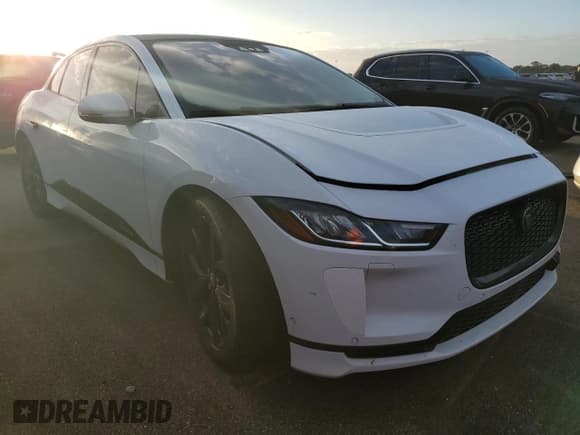 ✅ 2020 Jaguar I-Pace S • VIN: SADHB2S11L1F85207 • Лот: 74671094. Опубликован ранее на Copart с пробегом Не указан. Бесплатный доступ к архиву аукционных продаж из США и подробный отчёт об истории автомобиля на DreamBid. Изображение 4.