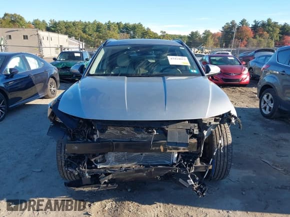 ✅ 2022 Hyundai Tucson SEL • VIN: 5NMJCCAE3NH137769 • Lot: 43424012. Listed on IAAI with 15,832 mi. Free auction sales archive from the USA and detailed vehicle history report at DreamBid. Image 13.