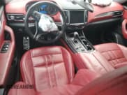 ✅ 2018 Maserati Levante S GranSport • VIN: ZN661YUS6JX268494 • Лот: 47846155. Опубликован ранее на Copart с пробегом 106 016 миль. Бесплатный доступ к архиву аукционных продаж из США и подробный отчёт об истории автомобиля на DreamBid. Изображение 8.