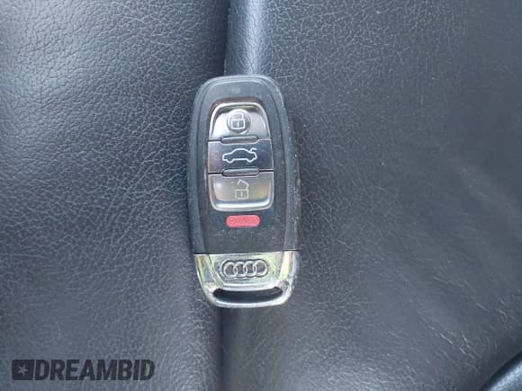 ✅ 2014 Audi Q5 Premium Plus • VIN: WA1LFAFP2EA005332 • Lot: 43192655. Wystawiony na IAAI z przebiegiem 129 222 mil. Bezpłatny archiwum sprzedaży aukcyjnych z USA i szczegółowy raport historii pojazdu na DreamBid. Zdjęcie 11.