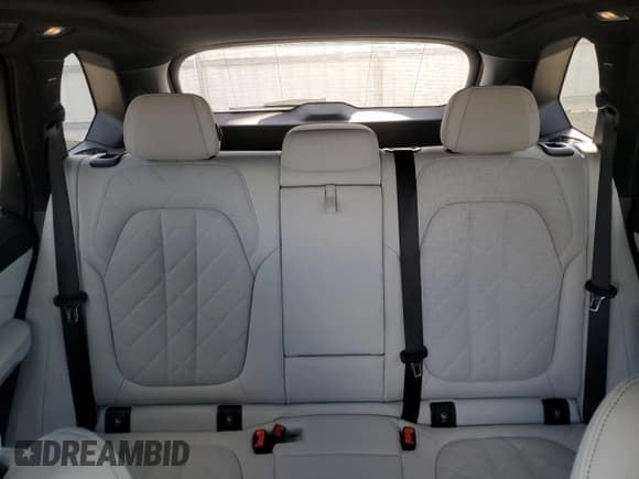 ✅ 2023 BMW X5 xDrive40i • VIN: 5UXCR6C04P9P23016 • Lot: 92613885. Listed on Copart with 26,387 mi. Free auction sales archive from the USA and detailed vehicle history report at DreamBid. Image 10.