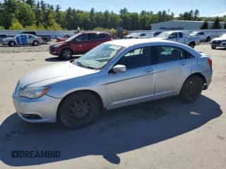 ✅ 2012 Chrysler 200 LX • VIN: 1C3CCBAB6CN256686 • Лот: 80617655. Опубликован ранее на Copart с пробегом 172 347 миль. Бесплатный доступ к архиву аукционных продаж из США и подробный отчёт об истории автомобиля на DreamBid. Изображение 1.