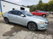 ✅ 2017 Volvo S60 Dynamic • VIN: YV140MTL8H2431422 • Лот: 89916205. Опубликован ранее на Copart с пробегом 89 120 миль. Бесплатный доступ к архиву аукционных продаж из США и подробный отчёт об истории автомобиля на DreamBid. Изображение 4.